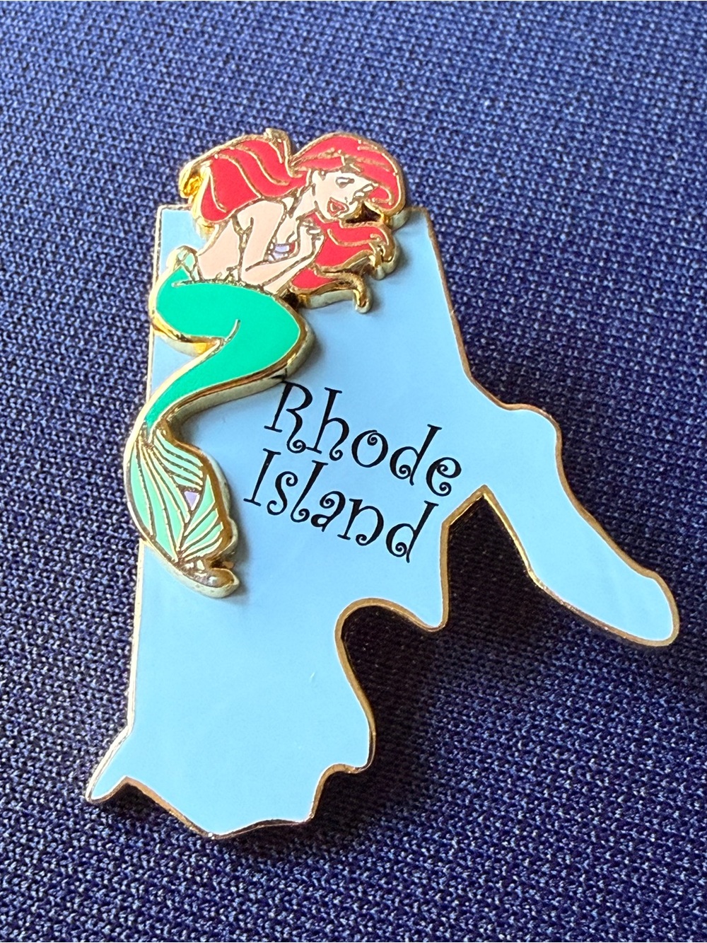 Vintage 2002 Disney Ariel Rhode Island State Trading Pin Little Mermaid Rare